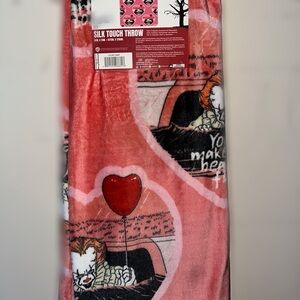 It Valentines blanket